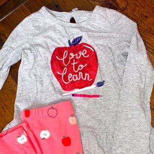 Girls Apple outfit